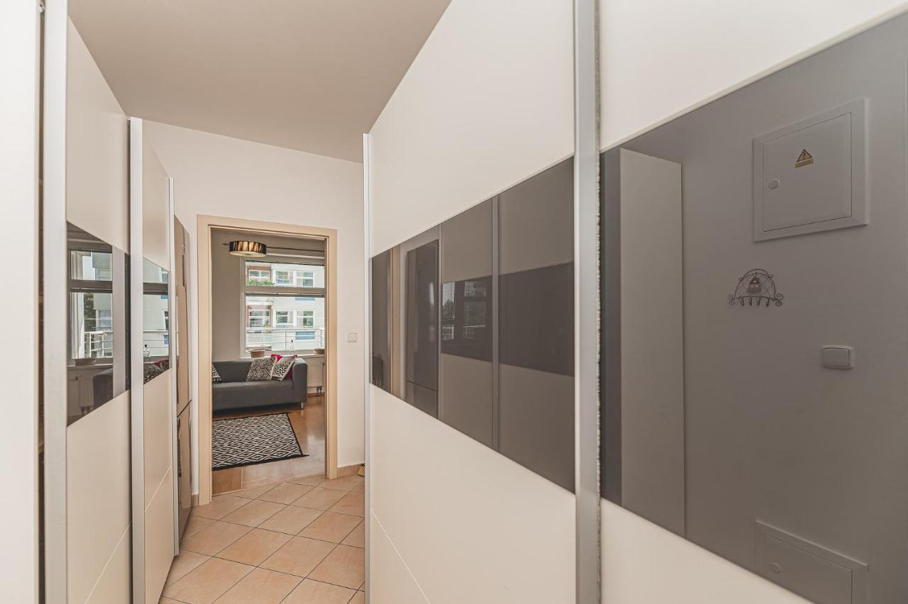 °°°Carolina'S Modern Apartment °°° Hradec Králové Kültér fotó